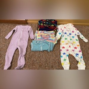 Lot of Primary 6-9 month baby sleepers